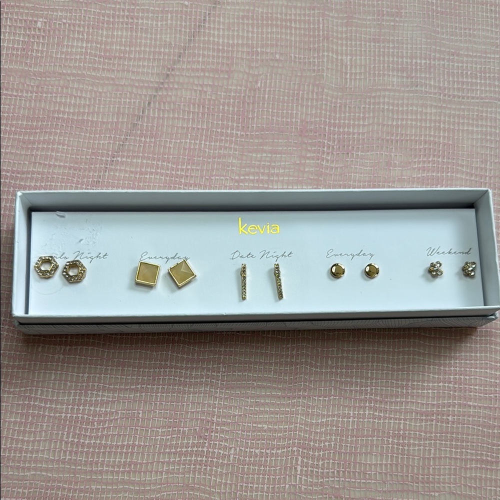 Gold Earring Set for Women